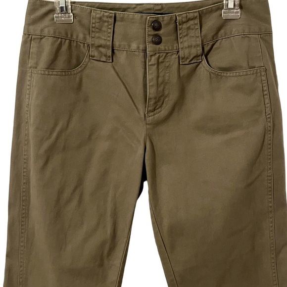 DKNY Jeans Olive Green Cropped Frayed Hem Size 8 - Picture 3 of 10